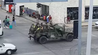 Uno de los turistas indicó que un hombre se le acercó en la Quinta Avenida y sin reparo, le ofreció drogas