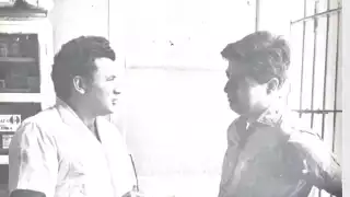 De Puño y Letra Mario Renato Menéndez: Entrevista a César del Ángel Fuentes, fundador de la organización "Los 400 Pueblos"    