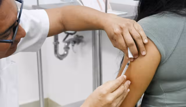 Vacunación gratuita contra el sarampión en Yucatán