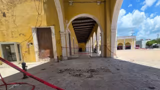 Temen vecinos de San Francisco en Campeche que colapse la torre del reloj