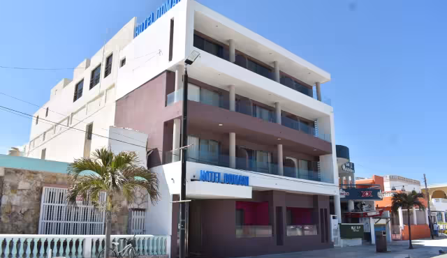 Autoridades de comercio y turismo calculan que unos 100 mil visitantes llegarían en las vacaciones