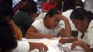 Más de medio millón de yucatecos mayores de 15 años no concluyeron la educación básica