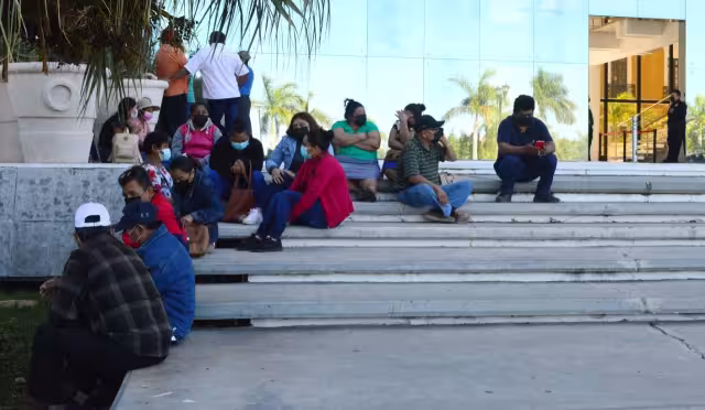 Ejidatarios acudieron al Palacio de Gobierno