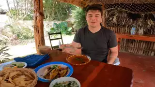 El joven estadounidense decidió pasar una semana en este pueblo para practicar su español y maya