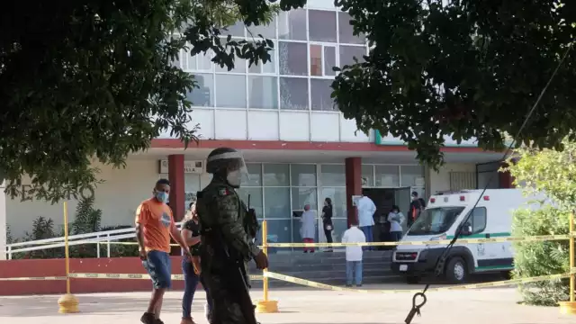 Vacunación anti COVID-19 sigue en hospitales de Campeche