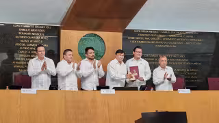 Conmemoran 169 aniversario del inicio del movimiento político y social de la Emancipación Política del Estado de Campeche