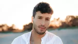 Sebastián Yatra tiene su primer reconocimiento en la entrega del Premio lo Nuestro 2023