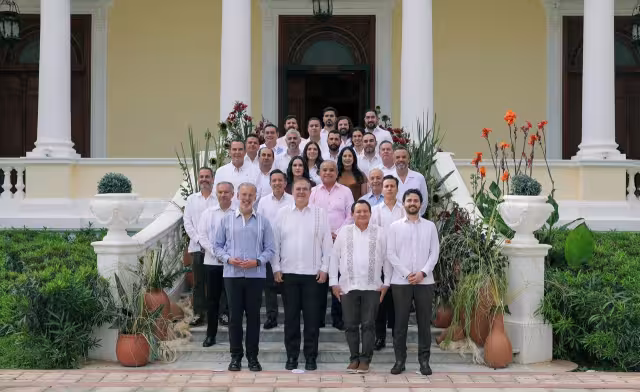 Joaquín Díaz Mena tuvo un encuentro privado con Marcelo Ebrard.