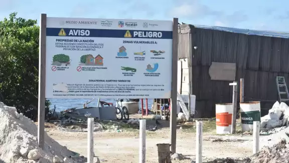 Tras ser vandalizados, vuelven a instalar carteles que bloquean el acceso a la zona de la ciénega Tras ser vandalizados, vuelven a instalar carteles que bloquean el acceso a la zona de la ciénega