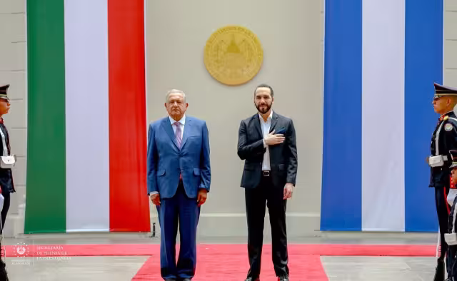 AMLO y Nayib Bukele se reunieron esta tarde en El Salvador