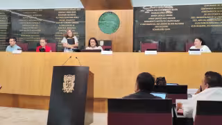 Chocan Morena y MC en Campeche por reforma que exige nacionalidad mexicana única