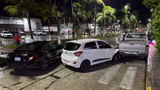 Carambola entre tres vehículos paraliza la Periférica Norte en Campeche