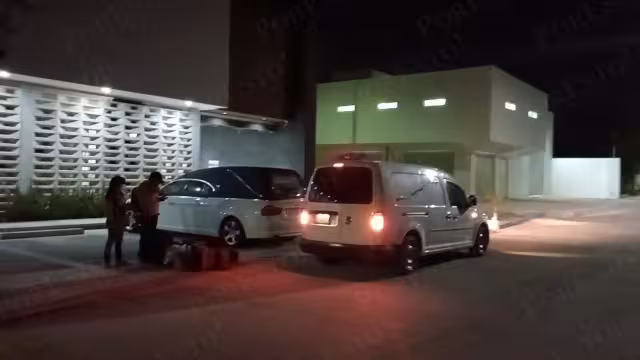 Desde una funeraria en la colonia Bellavista en Playa del Carmen, el cuerpo de Lucely viaja hasta su última morada