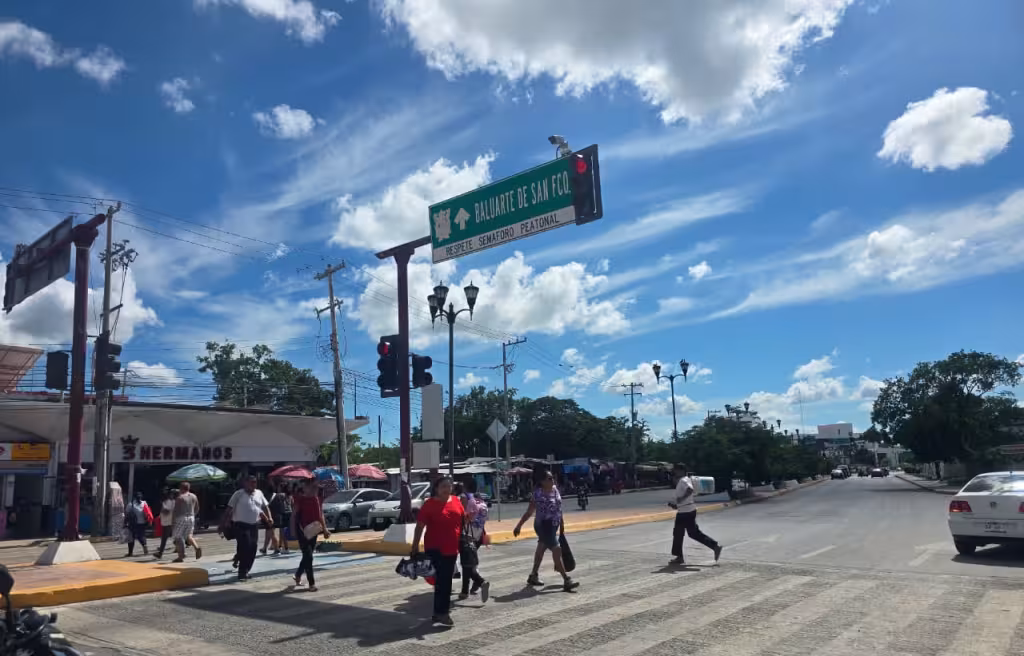 Campeche enfrenta días de calor extremo y tormentas eléctricas; prevén lluvias intensas