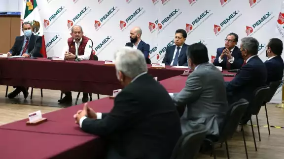 Inicia revisión salarial entre PEMEX y Sindicato Inicia revisión salarial entre PEMEX y Sindicato