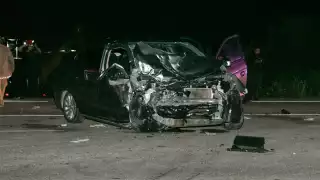 La unidad quedó destrozada