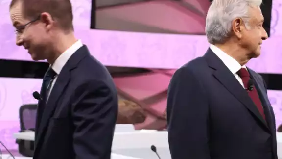 Ricardo Anaya y Andrés Manuel López Obrador durante el debate en 2018 (Cuartoscuro)