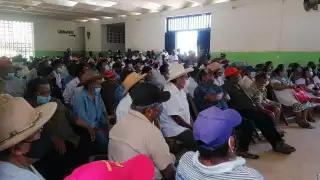 Los hombres de campo tendrán que pagar los trámites hechos por los abogados