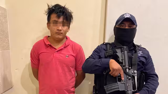 Neiser “N fue detenido por las autoridades al conducir una moto robada