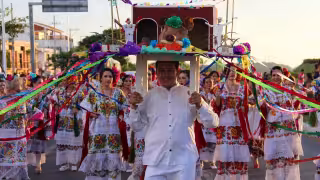 La jarana es de los bailes tradicionales que aún se practica en Campeche