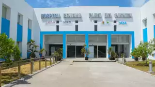 La trabajadora social del Hospital General de Playa del Carmen fue la que dio aviso al 911 luego de que el menor ingresara de urgencia al nosocomio