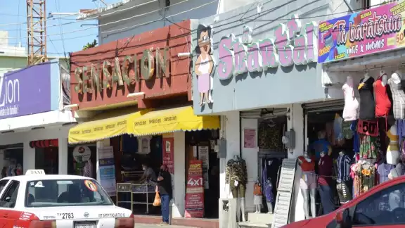 Las inspecciones abarcan toda clase de establecimientos, sean plazas, locales o mercados Las inspecciones abarcan toda clase de establecimientos, sean plazas, locales o mercados