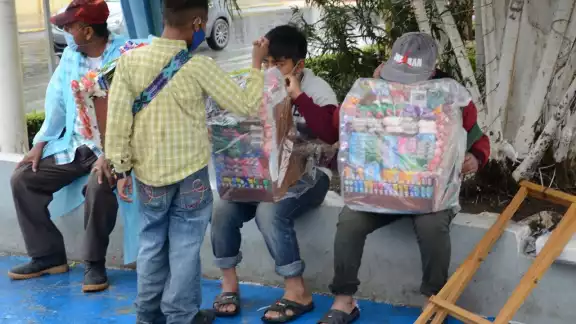 En las zonas rurales se concentra el mayor número de personas que no saben leer ni escribir En las zonas rurales se concentra el mayor número de personas que no saben leer ni escribir