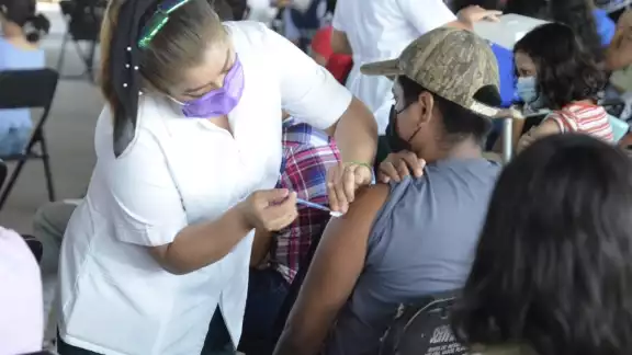 La jornada para aplicar la dosis a adolescentes no tuvo gran participación La jornada para aplicar la dosis a adolescentes no tuvo gran participación