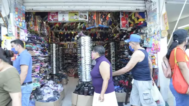 Los aguinaldos son acaparados por franquicias con fuertes líneas de crédito