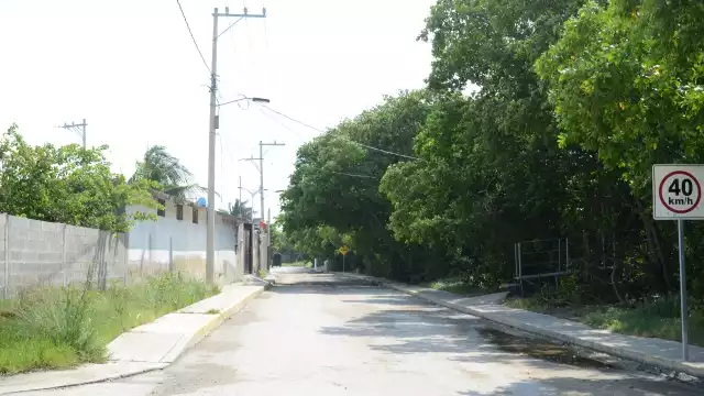 Debido a la falta de pavimentación las calles se inundan Foto: Agustín Ferrer