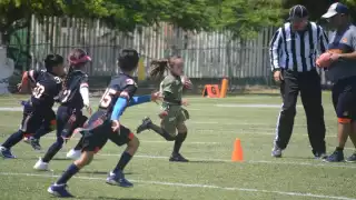 Los primeros partidos se llevaron a cabo en el emparrillado de El Pantano de la Supermanzana 21 de Cancún