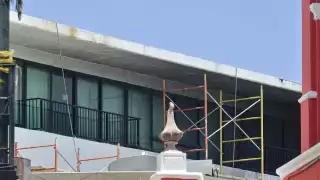 Hay 800 huéspedes; se evalúan los daños en la torre incendiada, a fin de determinar si es apta para su uso