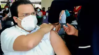 En México hasta el día de hoy se han confirmado 3, 755,063 casos totales y 284,321 defunciones