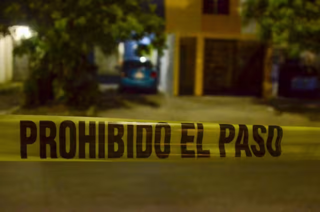 Después del ataque, los gatilleros huyeron en una moto