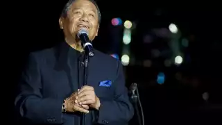 Armando Manzanero es uno de los cantautores más importantes de México