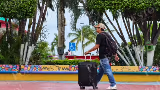 Crisis laboral en Ciudad del Carmen obliga a obreros a buscar ingresos alternos