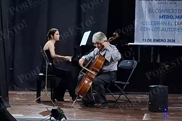 El piano de Mónica Ramírez y el chelo de Leandro Espinosa abrieron el evento.