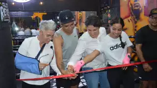 Federica Quijano fue madrina en la inauguración del centro de boxeo en Mérida
