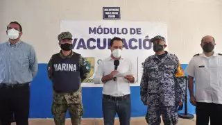 El Gobernador confirmó que seguirán rigiéndose por el semáforo epidemiológico estatal