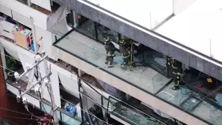 La SGIRPC informó que se realizaron labores de retiro de vidrio, aluminio y objetos riesgosos en el edificio