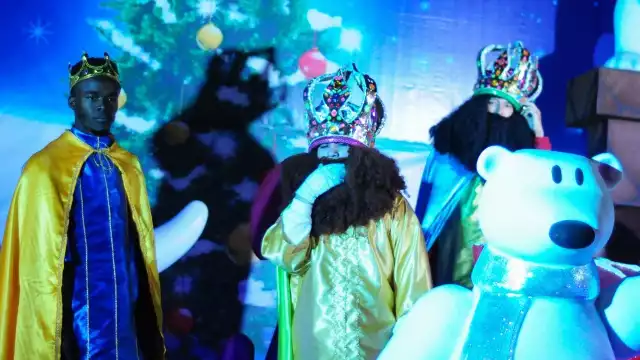 La Epifanía es una festividad que celebra la Iglesia católica el día 6 de enero, en conmemoración de la adoración de los Reyes Magos.