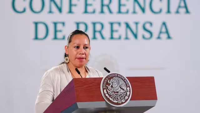 La titular de la Semarnat dijo que continuará pendiente de los asuntos ambientales desde su casa