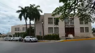 "La propuesta es que terminando a de vacunar a adultos mayores ya pensemos en el regreso a clases presenciales", aseguró