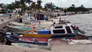 Los puertos de la entidad continúan cerrados a la navegación Foto: Alan Gómez
