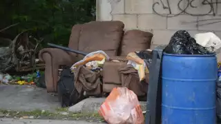 En un recorrido por la colonia Nicte Há, se encontraron 10 lotes baldíos con desechos