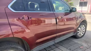Intentan robar batería de camioneta en colonia Centro de Escárcega