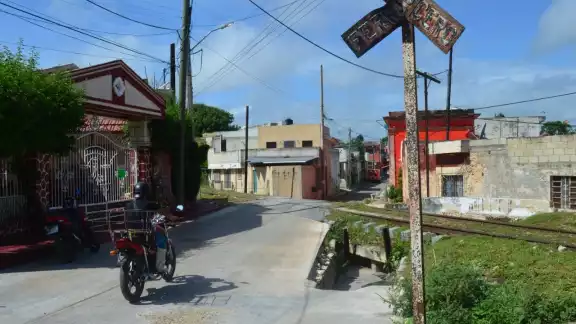 Tren Maya hizo visible un grave problema relacionado con la falta de una vivienda adecuada, destaca Fonatur Tren Maya hizo visible un grave problema relacionado con la falta de una vivienda adecuada, destaca Fonatur