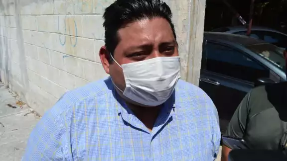 El secretario del ayuntamiento, Miguel Ángel Toraya Ponce, acusó de violarse un pacto de caballerops