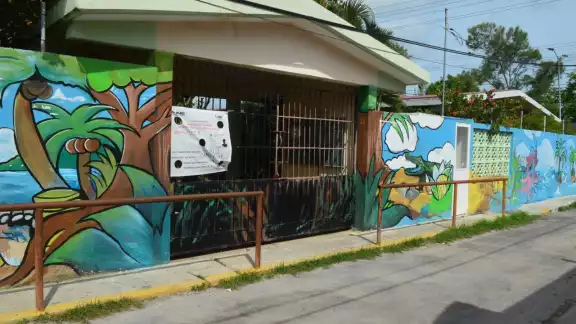 Se ha estimado un total de 89 escuelas saqueadas