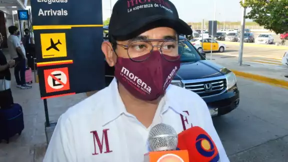 Erick Reyes lamentó la situación, por lo cual a nivel gobernación solo se quedó la coalición Erick Reyes lamentó la situación, por lo cual a nivel gobernación solo se quedó la coalición